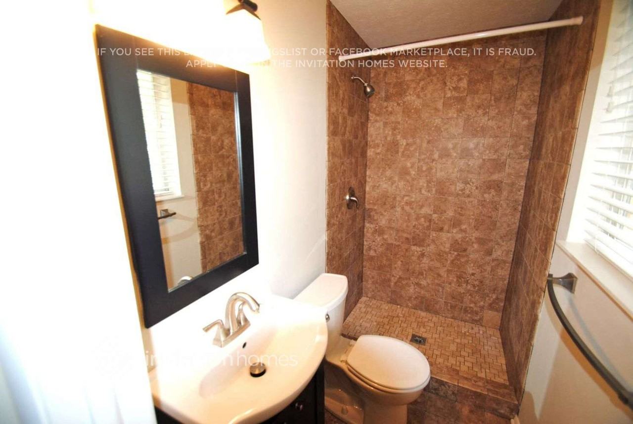 475 Worthington Hills Ct - Photo 3 of 6