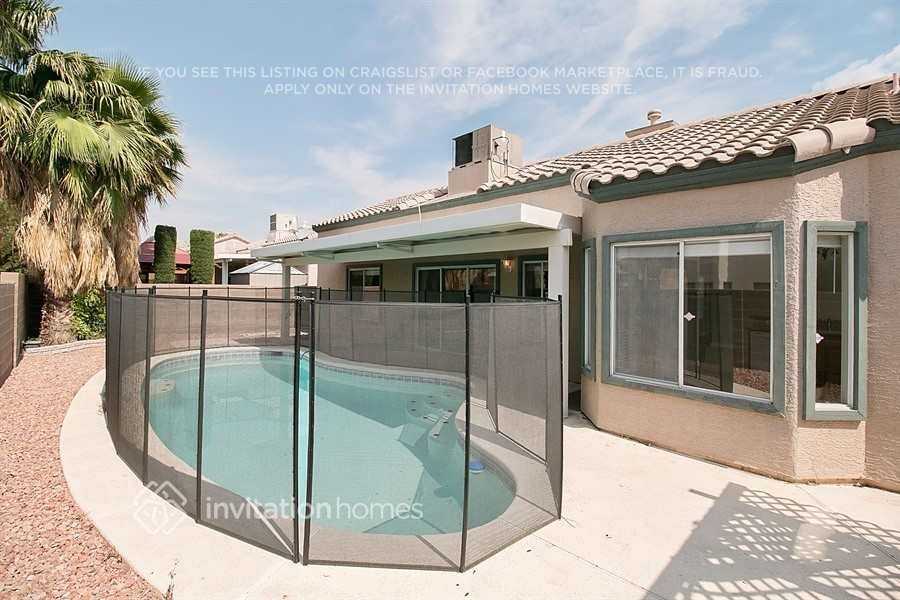 6105 Desert Haven Rd - Photo 3 of 5