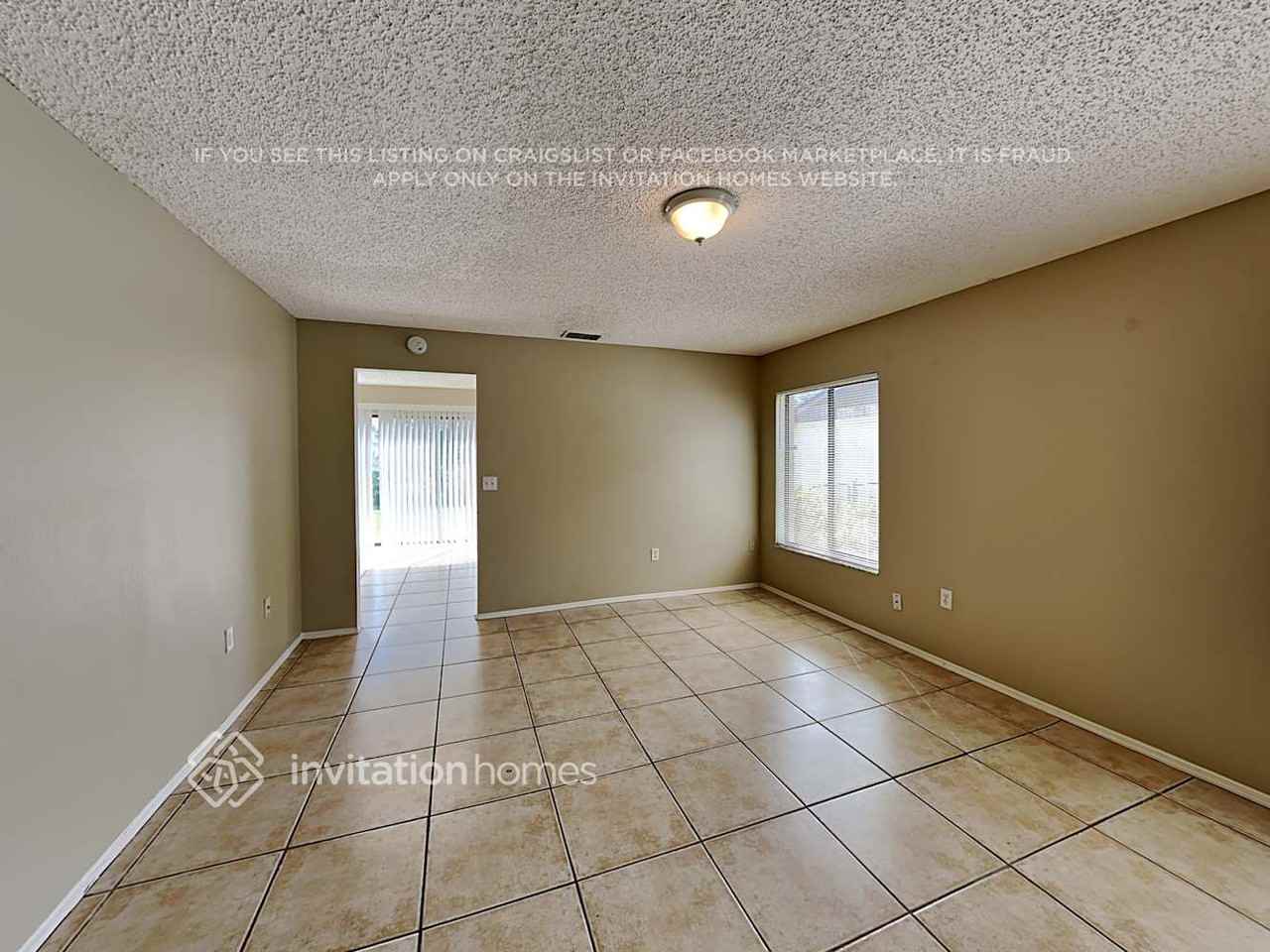 1448 Marigold Dr - Photo 3 of 18