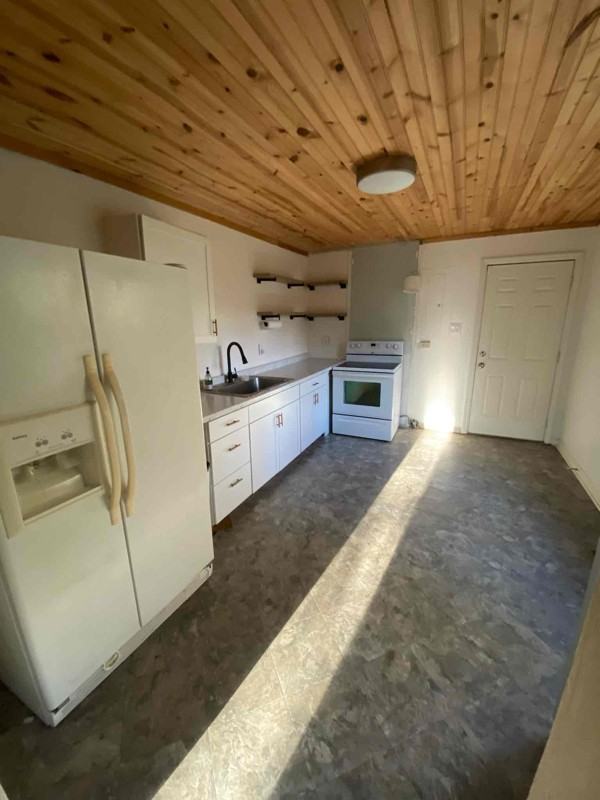 1670 Nc Hwy - Photo 3 of 9