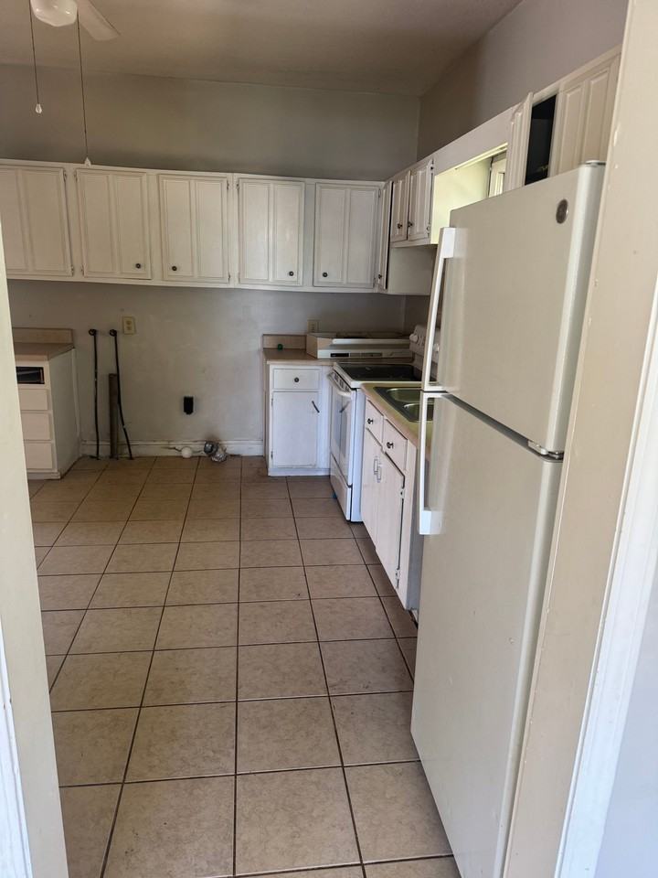 8125 Jackson Ave - Photo 3 of 6