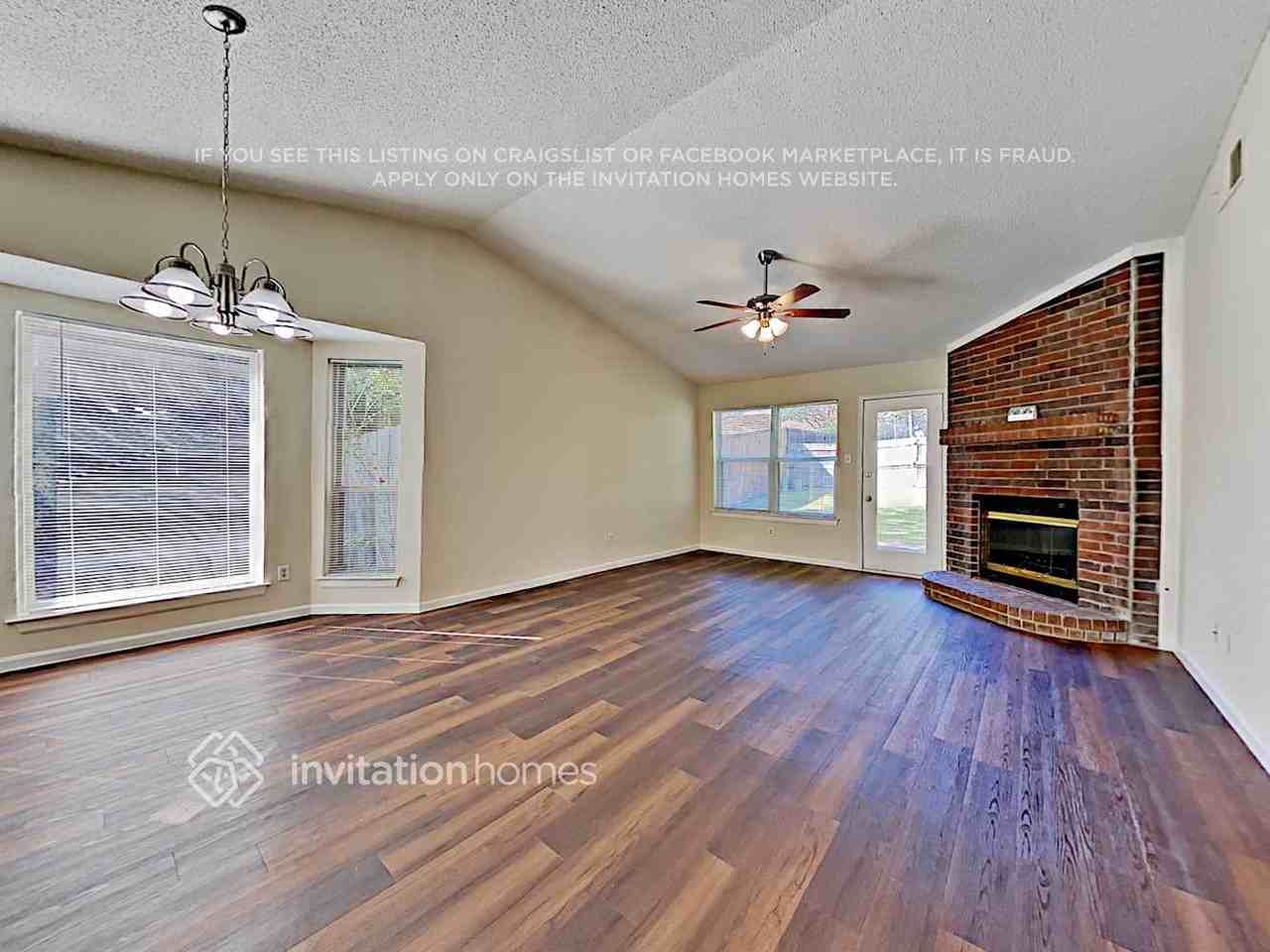 5005 Colonial Dr - Photo 4 of 17