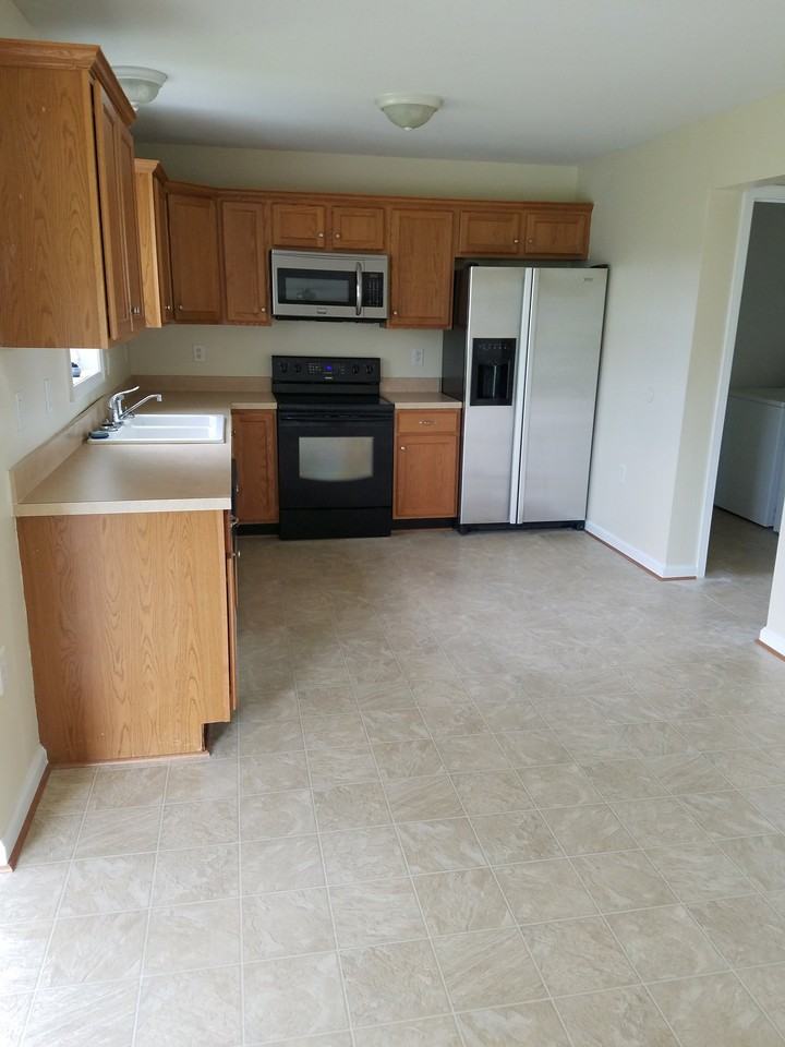 254 Mcneill Dr - Photo 7 of 18