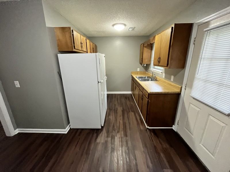 235 Buford Ridley Rd Se #O - Photo 3 of 11