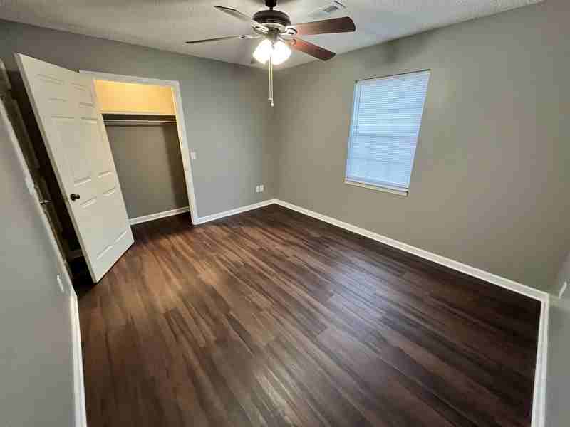 235 Buford Ridley Rd Se #O - Photo 7 of 11