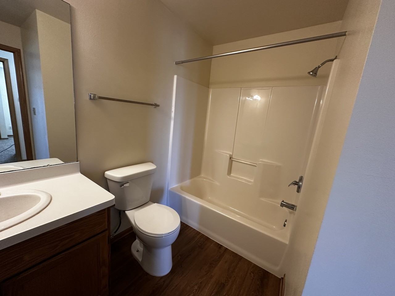 120 Christopher Drive - Photo 5 of 17