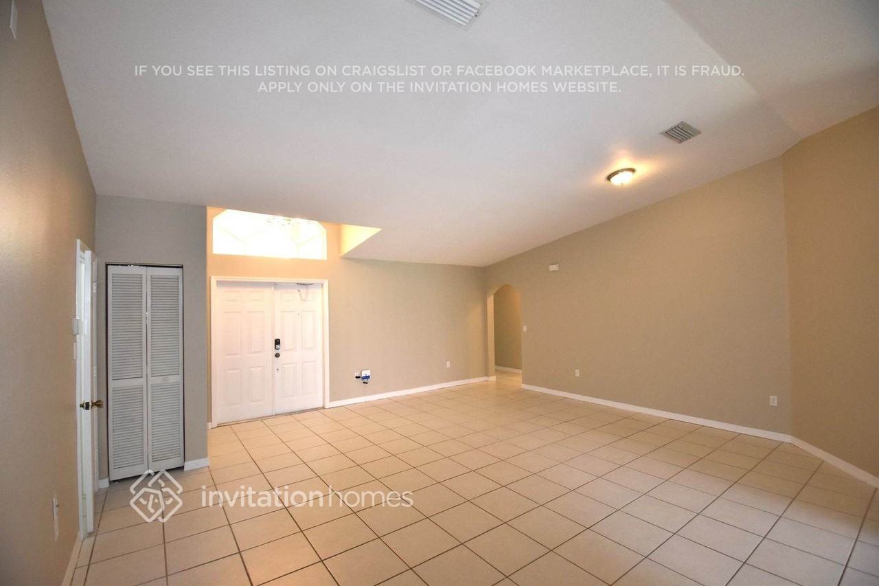 16887 Crestview Ln - Photo 6 of 19