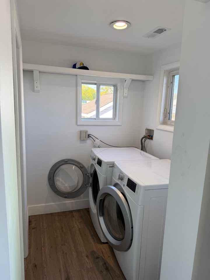 6696 Washington Ave - Photo 4 of 17