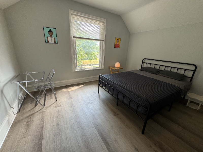 405 Carrier St Ne - Photo 3 of 13