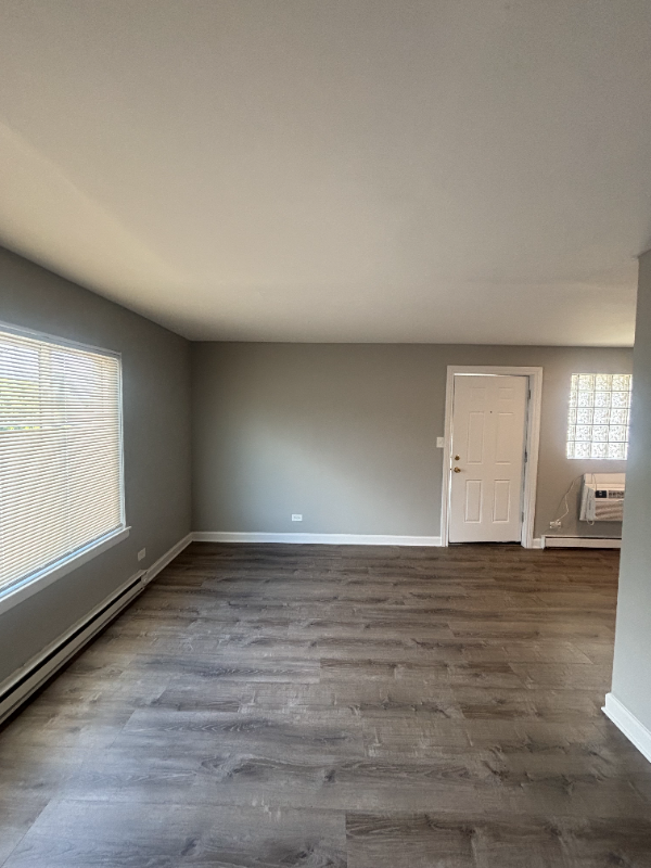 2109 W 119th St #2109-7 - Photo 2 of 5