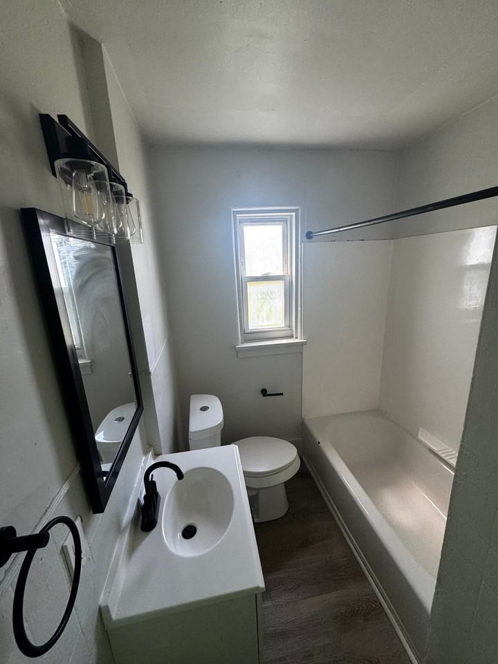 4022 Walker Ave #4 - Photo 6 of 6