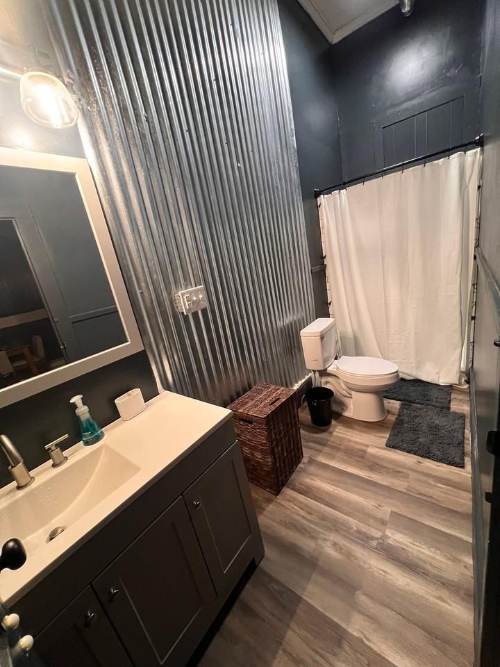 135 W Front St #2 - Photo 2 of 3