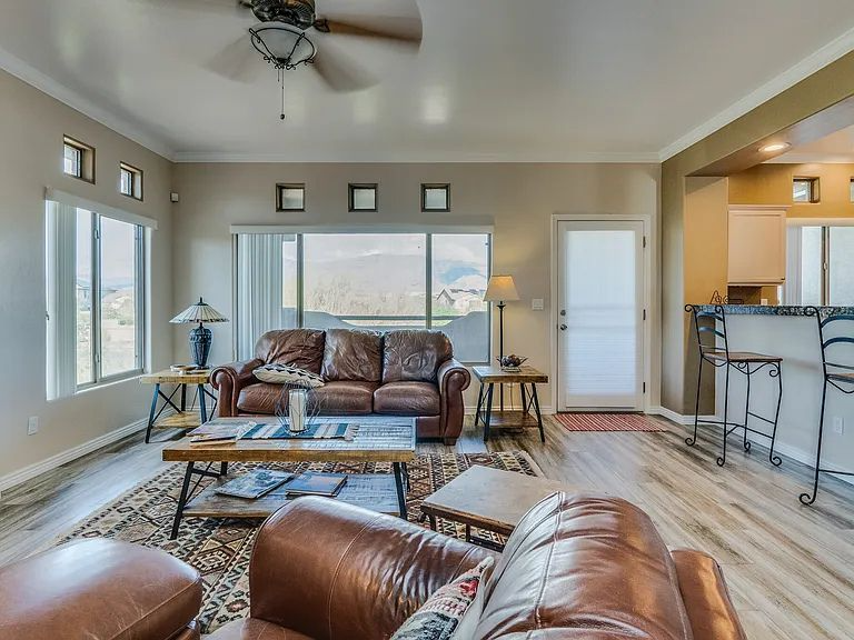 655 W Vistoso Highlands Dr #210 - Photo 2 of 20