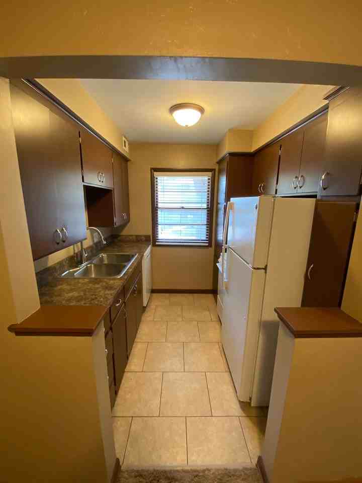 1400 S 20th St #7