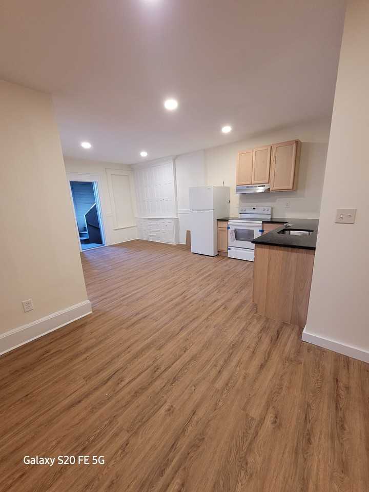 1641 5th Avenue - Photo 4 of 6