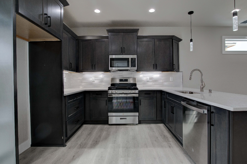 790 Rio Vista Loop - Photo 2 of 10