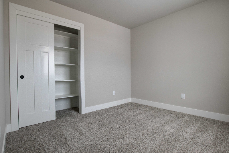 790 Rio Vista Loop - Photo 6 of 10