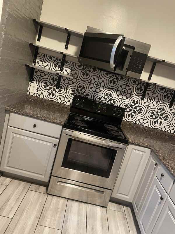 1607 Abbotston St - Photo 3 of 13