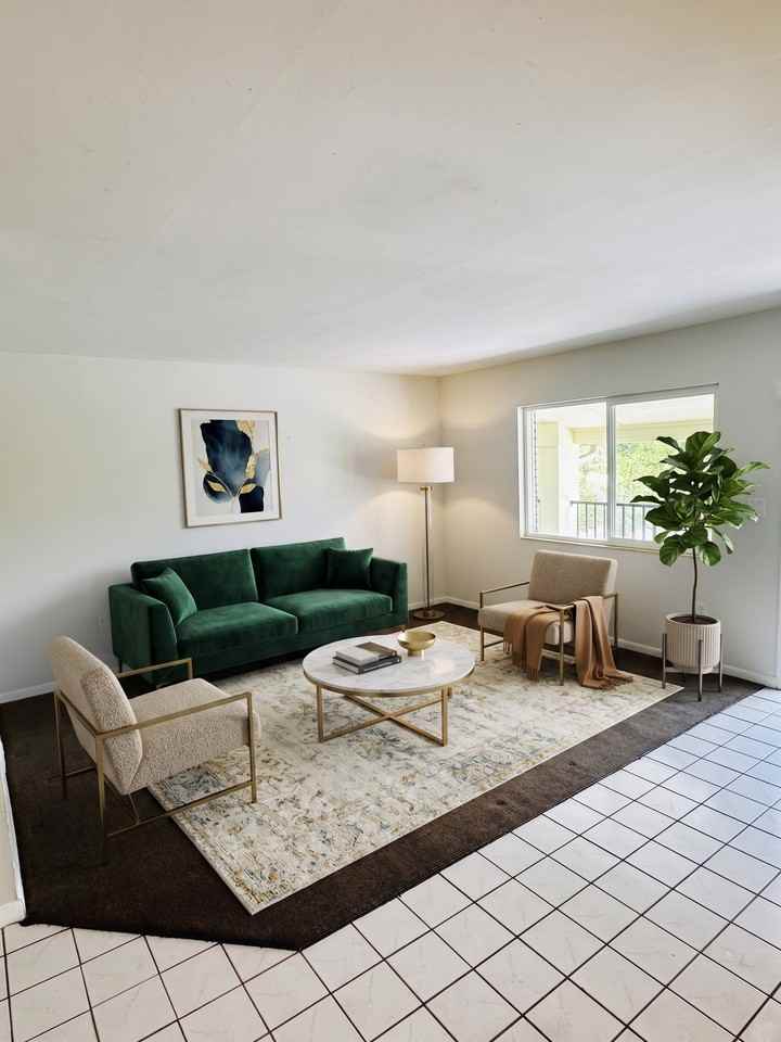 2 N Fernwood Ave