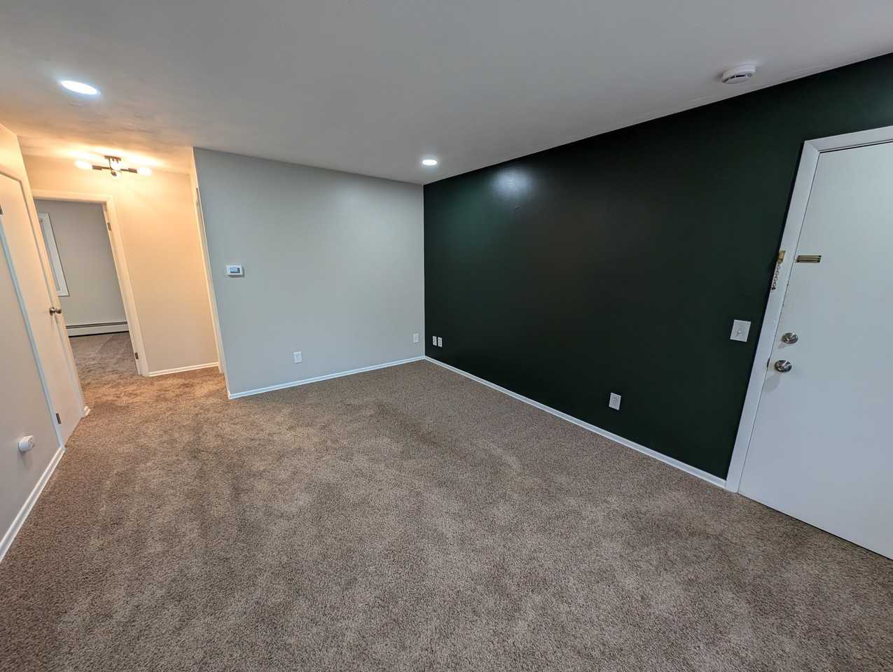 35 Terrel Dr #4 - Photo 6 of 16
