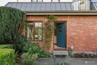 4321 Linden Ave N #L - Photo 1 of 1