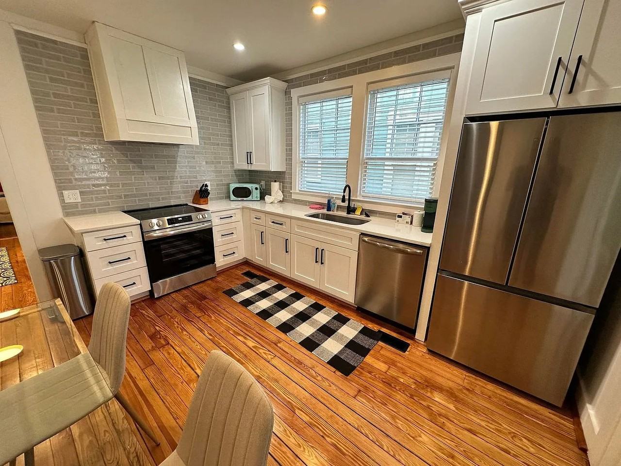 408 E 40th St #410 - Photo 7 of 16