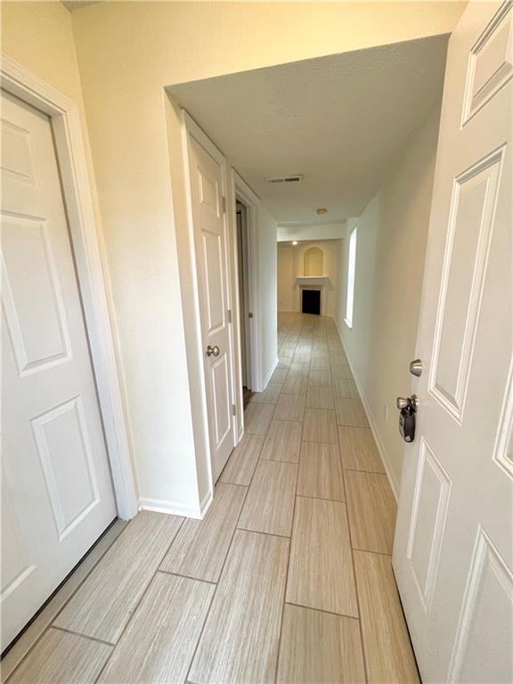 10530 East 46th Terrace - Photo 6 of 27