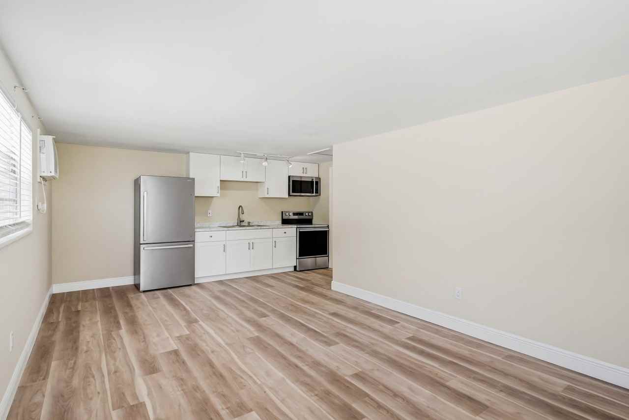 263 148th Ave E #1 - Photo 5 of 20