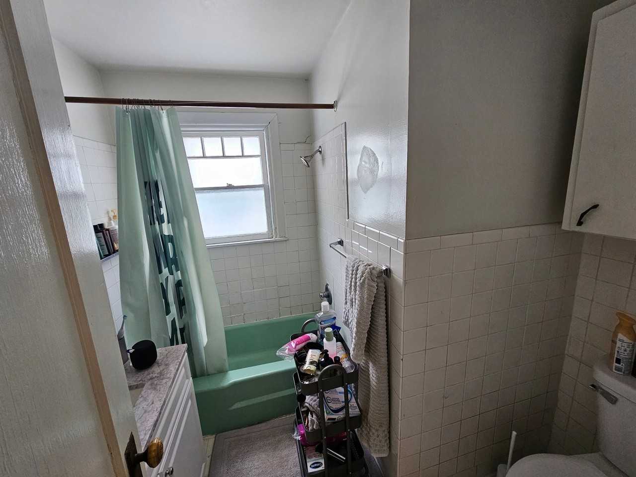 318 E Smith Ave - Photo 7 of 13