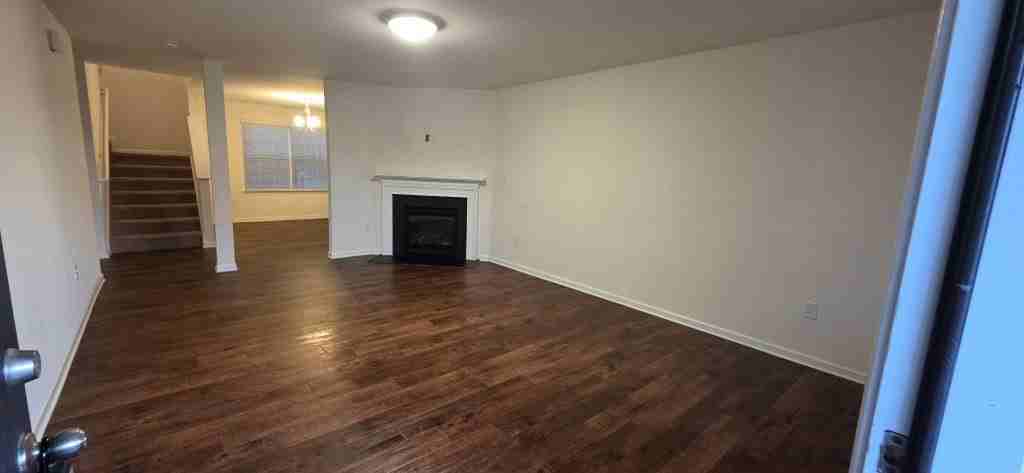 536 Botanical Ct - Photo 2 of 7