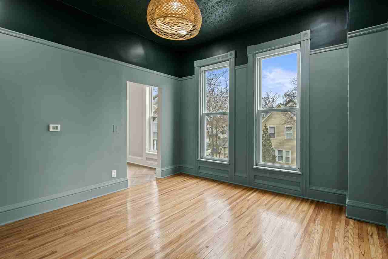 853 Meigs St #A - Photo 2 of 13