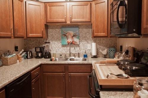 130 S Arch St #B3 - Photo 3 of 10