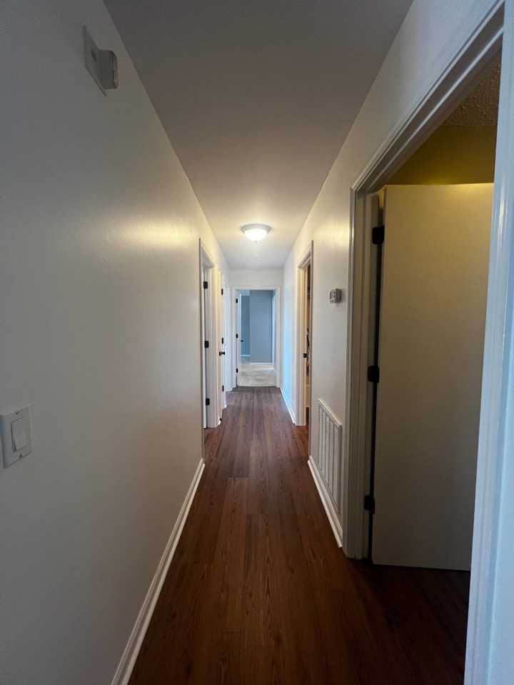 1110 3rd Loop Rd #H - Photo 3 of 18