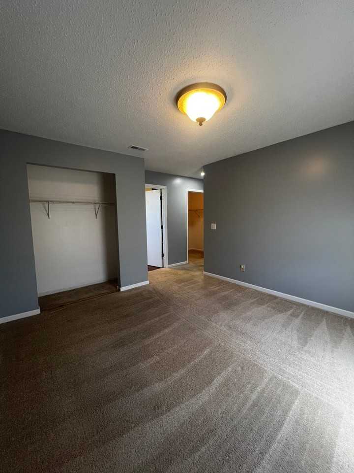 1110 3rd Loop Rd #H - Photo 7 of 18