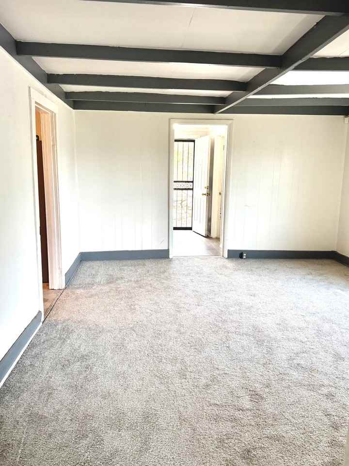 3734 John Mallette Dr - Photo 2 of 8