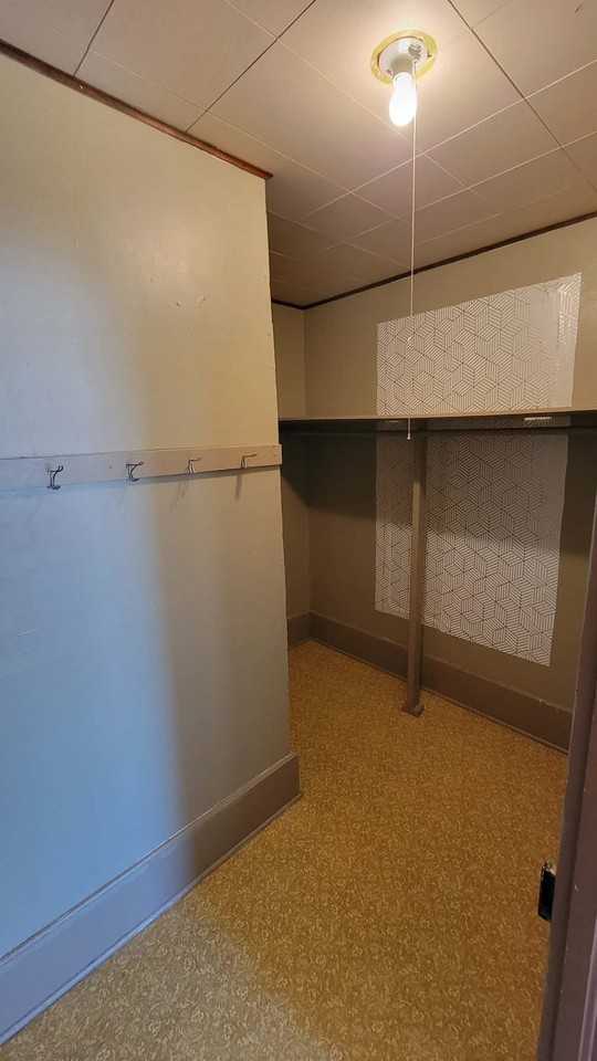 1150 Mckinley St #B - Photo 4 of 11