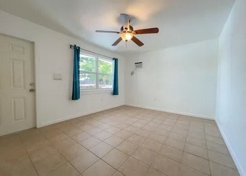 3218 Harriet Ave - Photo 7 of 14