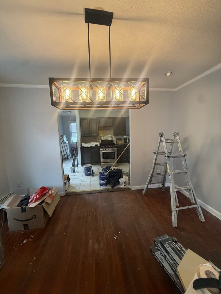 36 Lincoln St #1 - Photo 3 of 11