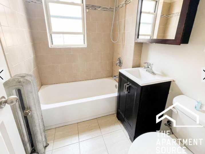 1930 W Winona St #2 - Photo 2 of 4