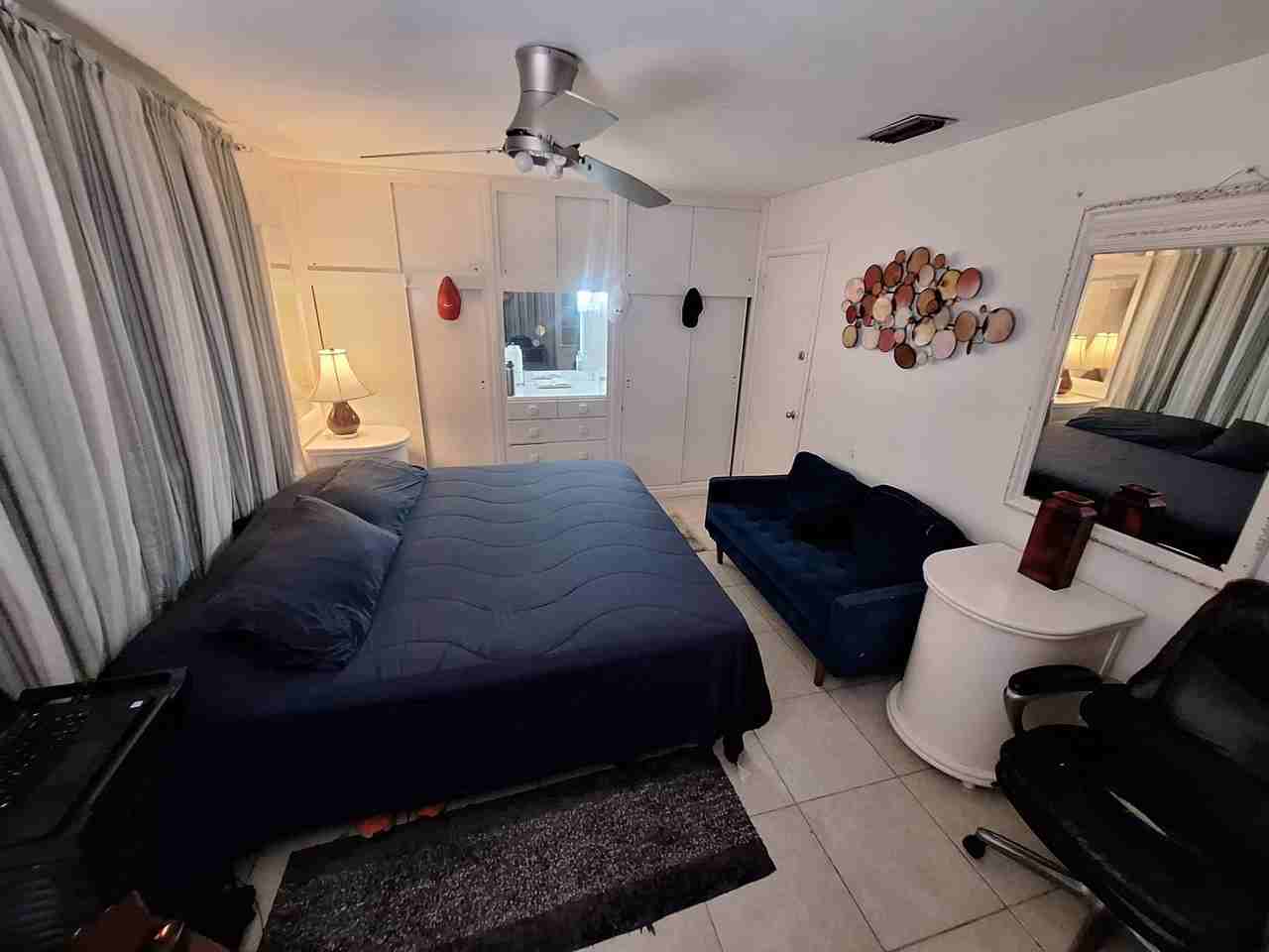 1424 N M St - Photo 2 of 9