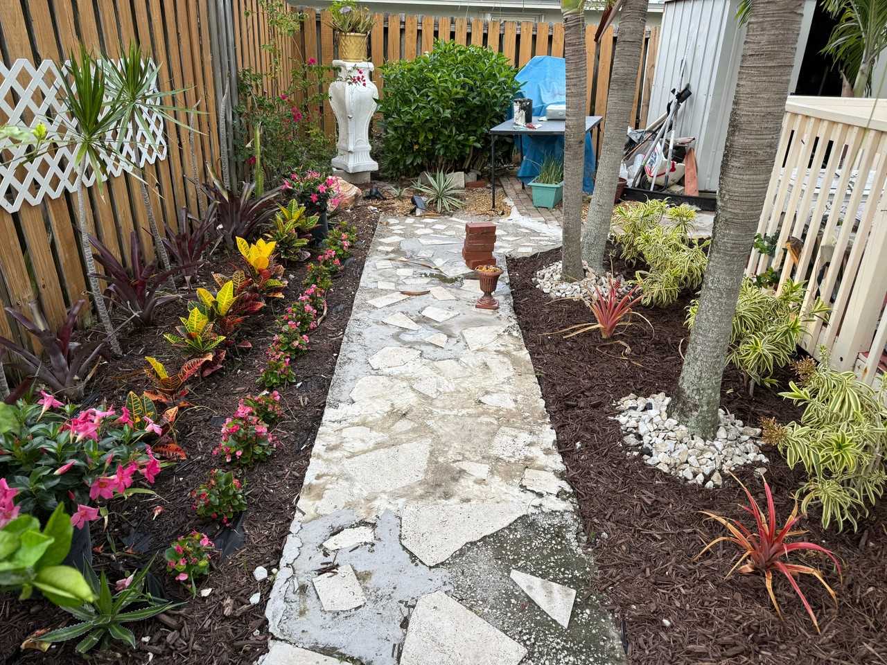 1424 N M St - Photo 5 of 9