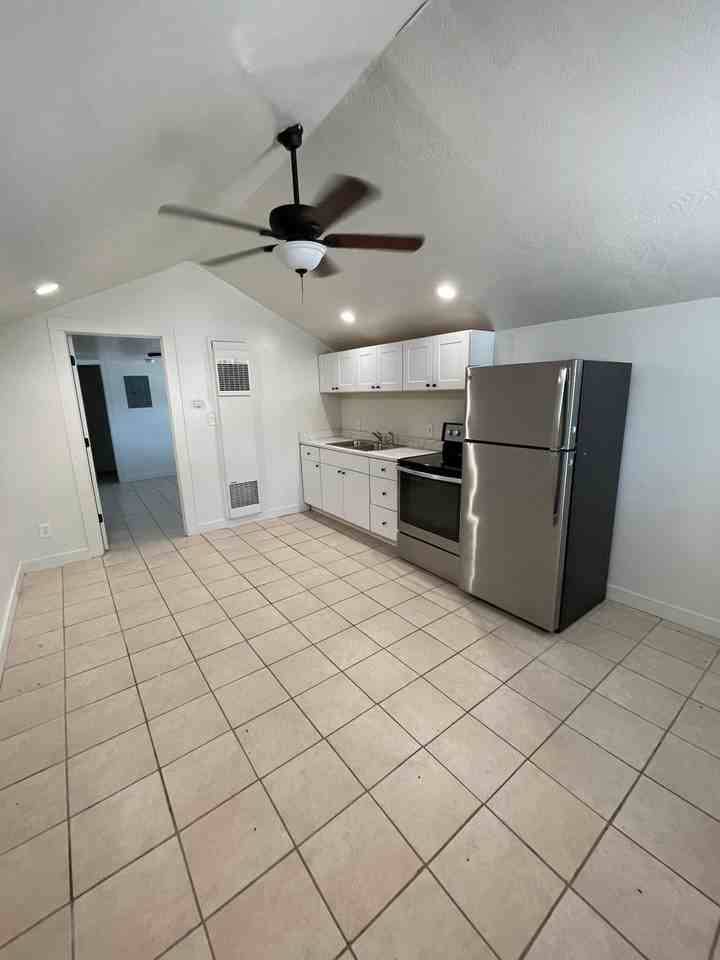 3169 S St #3169A - Photo 4 of 9
