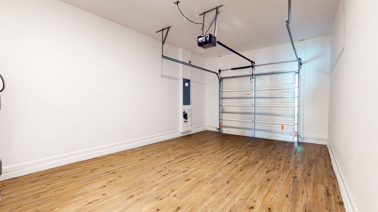 66 Pomona Way - Photo 4 of 16