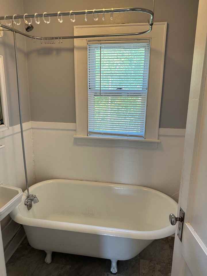 398 East St #3 - Photo 7 of 10