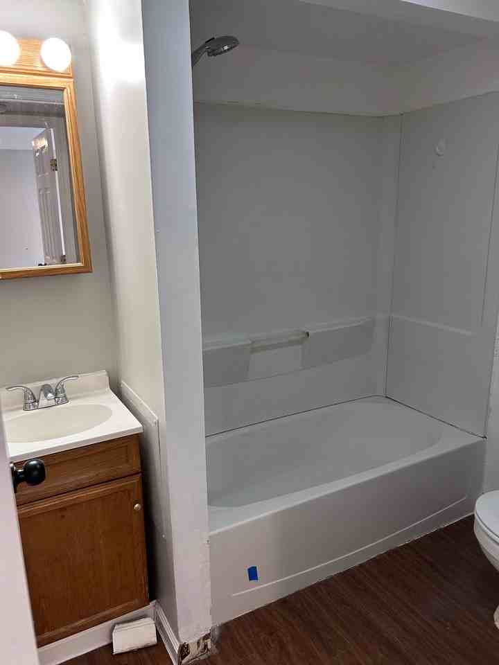 351 Sunset Dr #201 - Photo 5 of 8