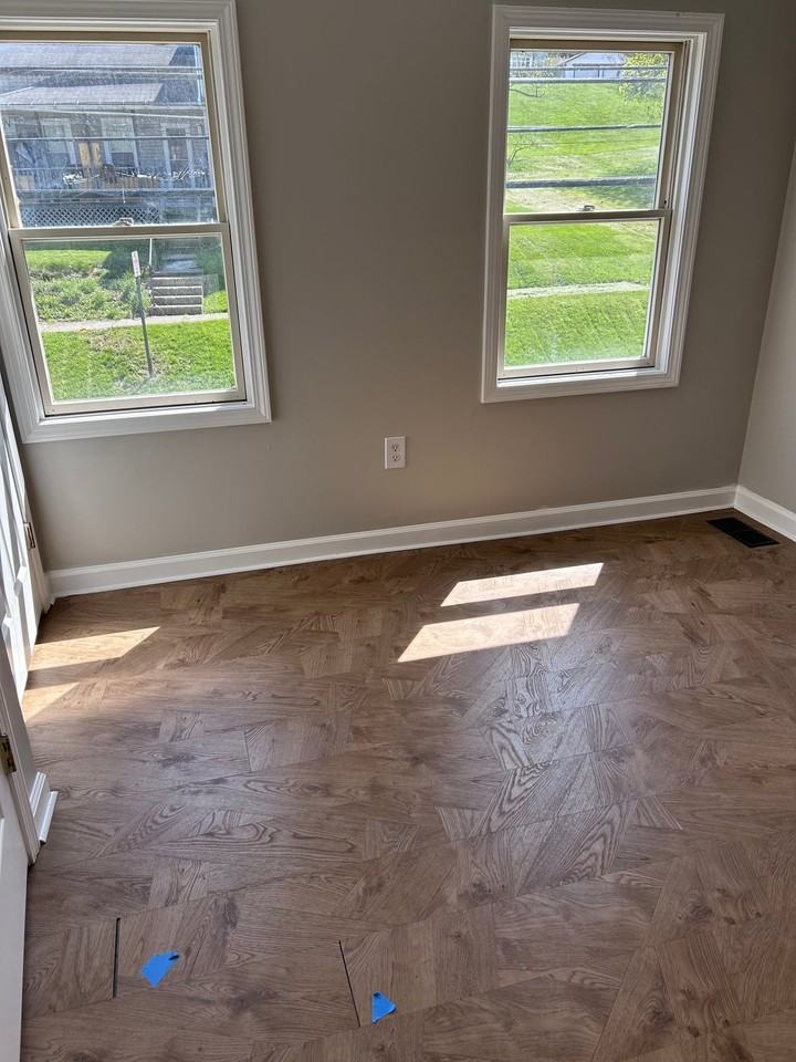 351 Sunset Dr #201 - Photo 7 of 8