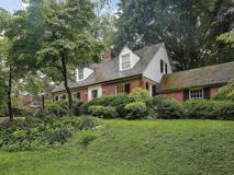 5806 Kenmore Rd - Photo 1 of 1