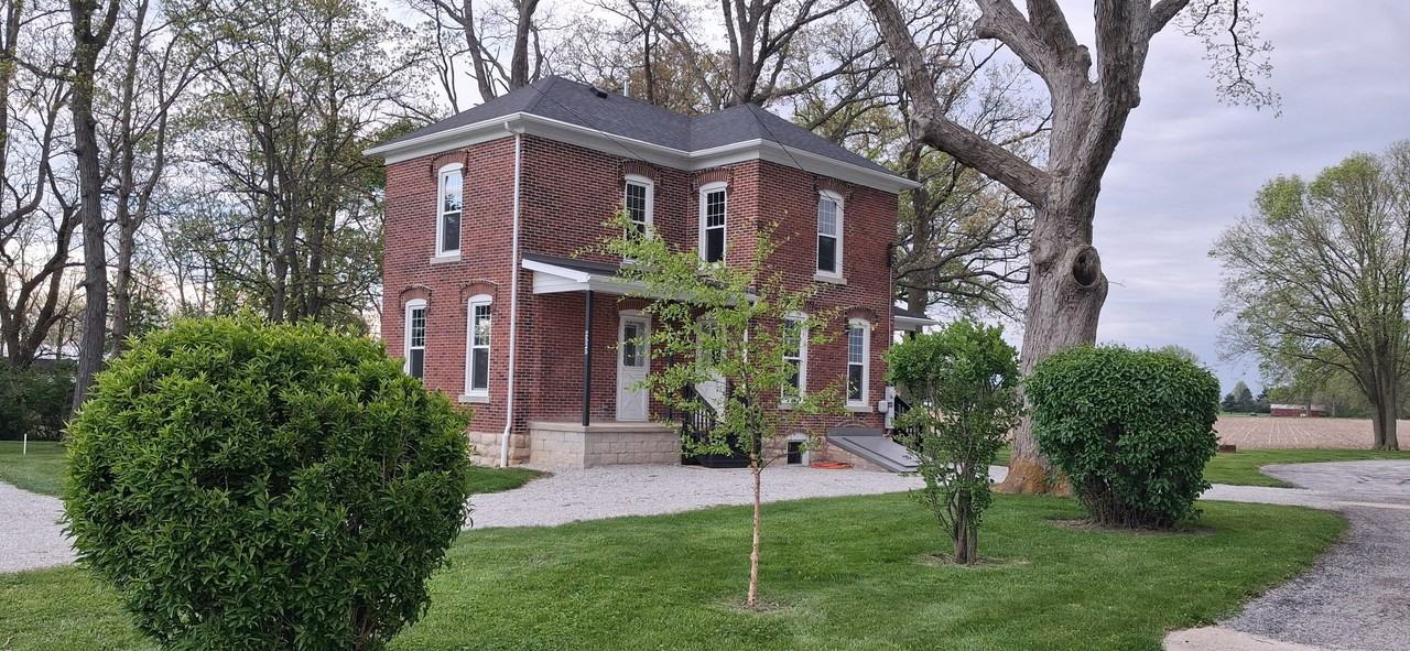 2525 E State St - Photo 3 of 19