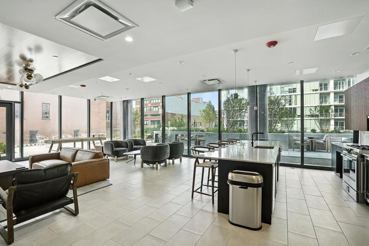 1715 S Michigan Ave #1204 - Photo 5 of 20