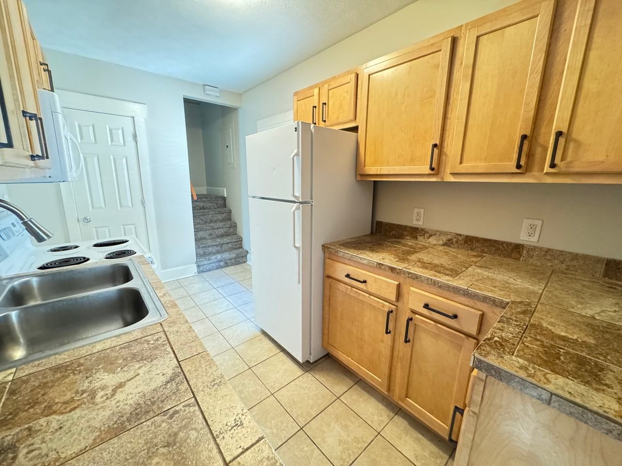 1605 D St - Photo 3 of 15